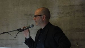 Douglas Gordon