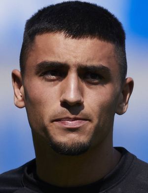 Leo Román