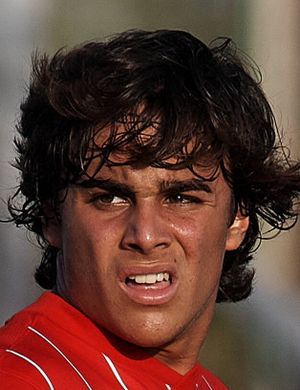 Carlos Álvarez