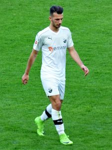 Leart Paqarada