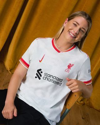Marie Höbinger