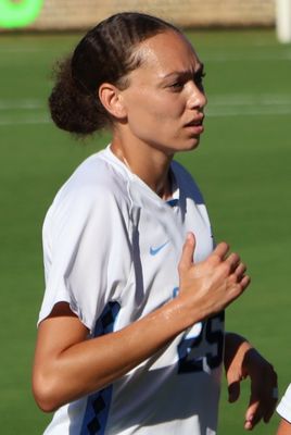 Maycee Bell